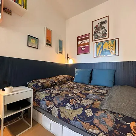 The Comfy Hub - A Stone's Throw From The Metro Appartement